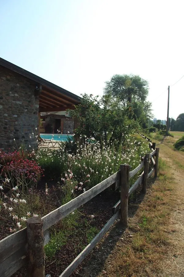 Valle Segreta Valeggio sul Mincio 0*,  Italia